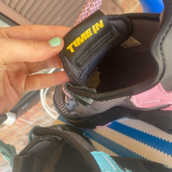 Night jogger ninja collab - Picture 3 of 6